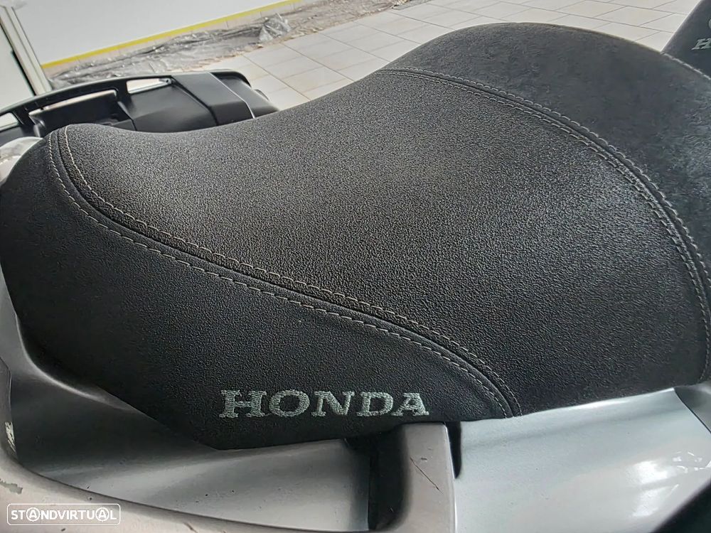 Honda Varadero 1000 TOP CASE E MALAS GIVI BOM ESTADO ACEITO RETOMA - 15