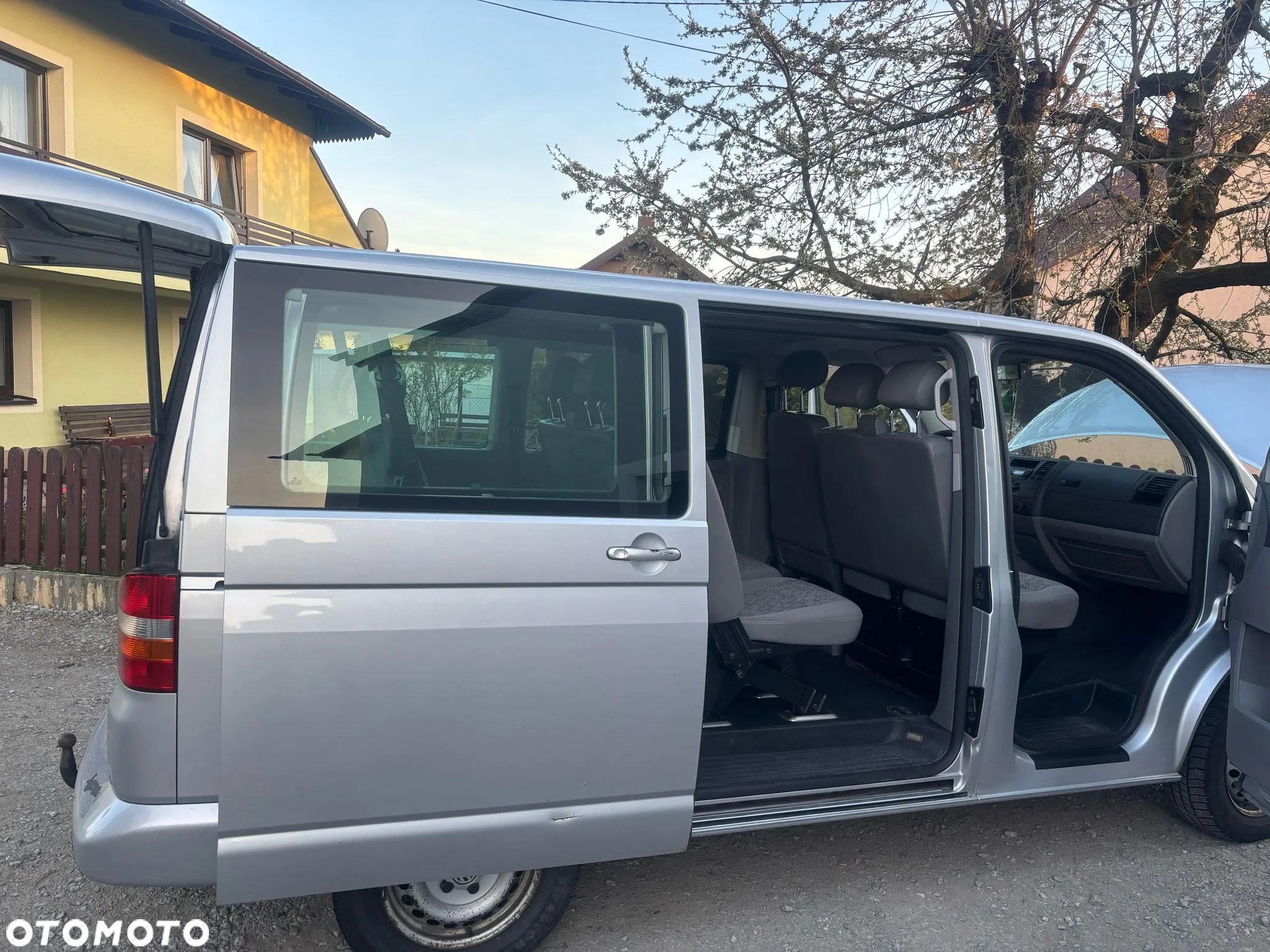 Volkswagen Caravelle TDI L1 Trendline - 3