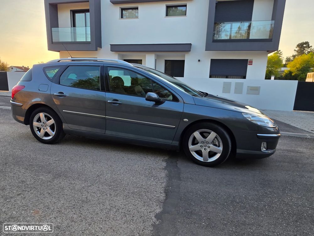 Peugeot 407 SW 2.2 HDi Executive - 2