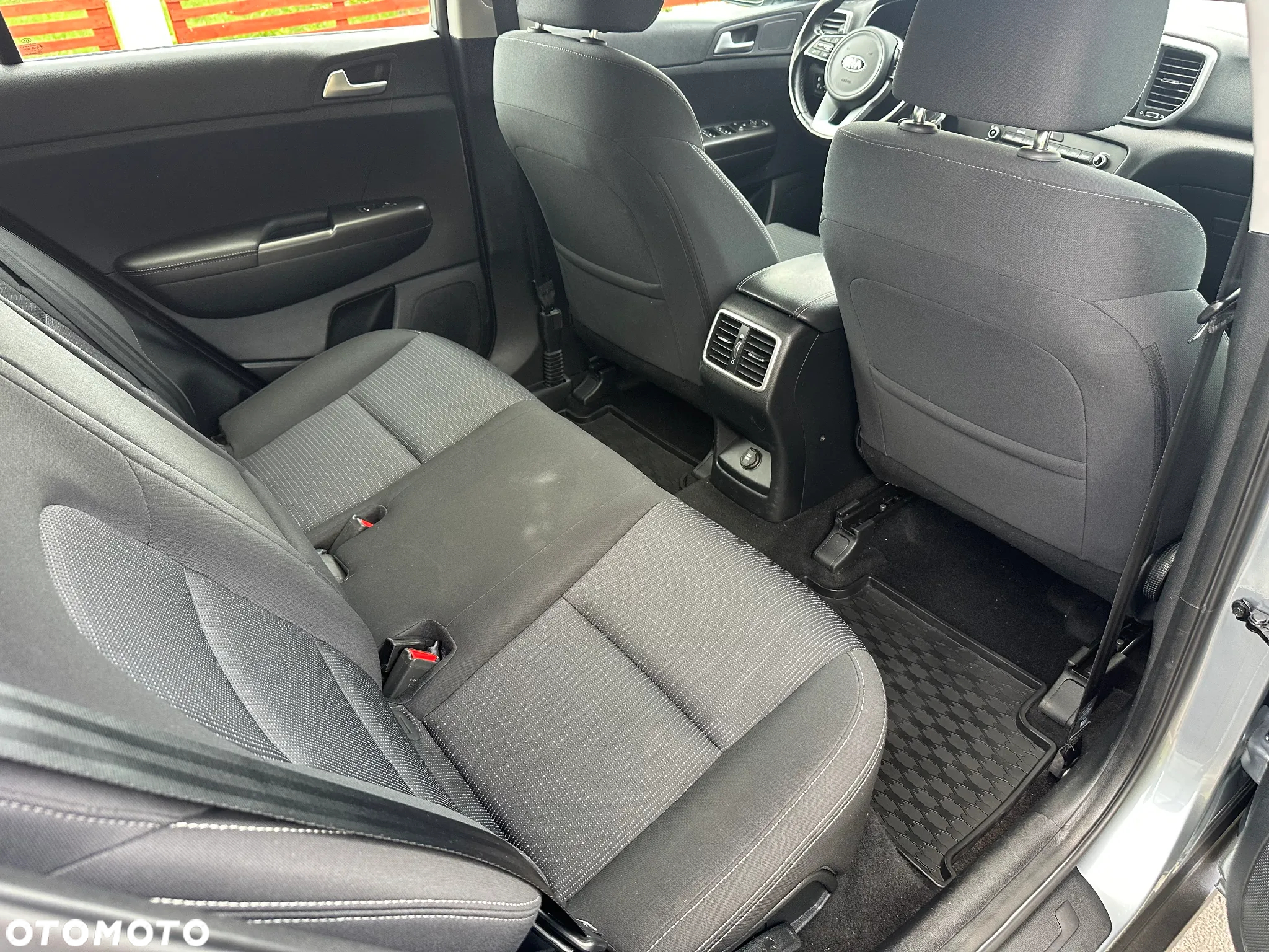 Kia Sportage 1.6 CRDI AWD GT LINE - 21