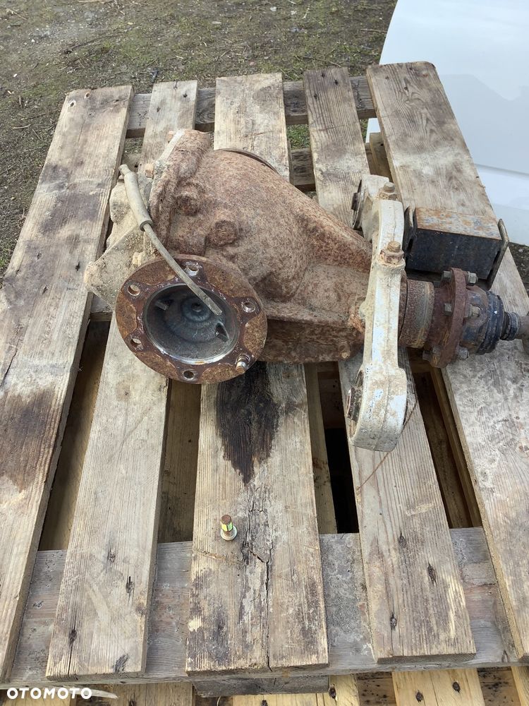 PAJERO III 3.2 DID MOST TYLNY DYFER F34D 4.100 - 2