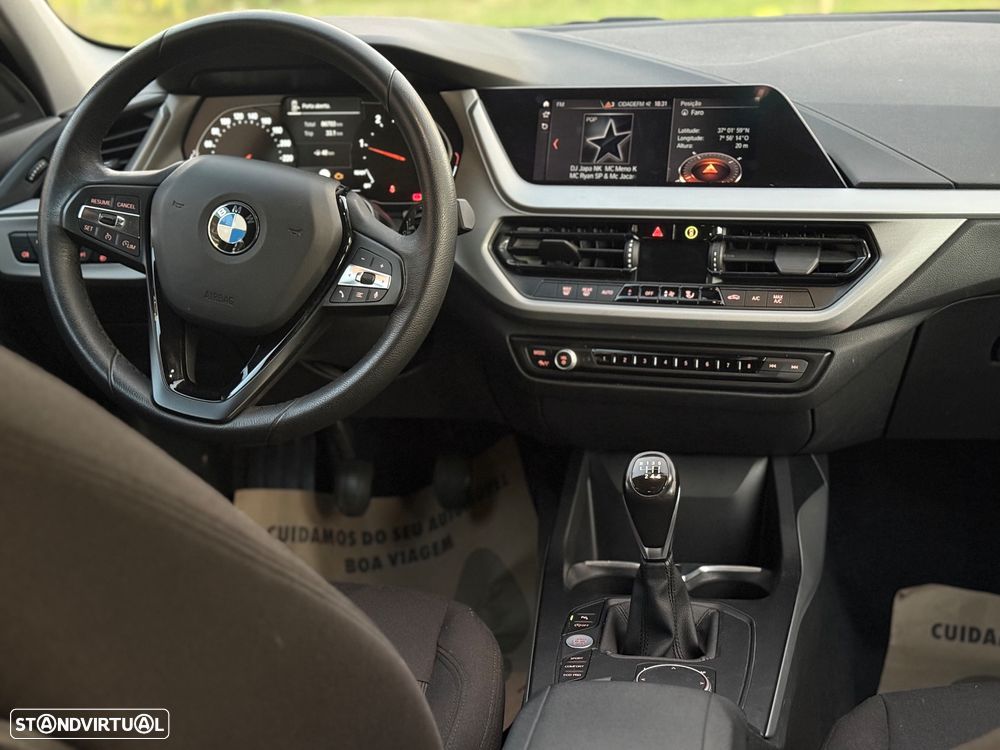 BMW 116 d EDynamics Advantage - 11