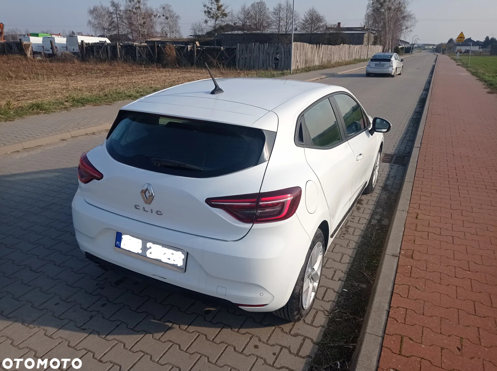 Renault Clio SCe 65 BUSINESS EDITION - 2