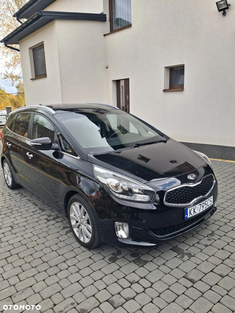 Kia Carens 2016 photo 3