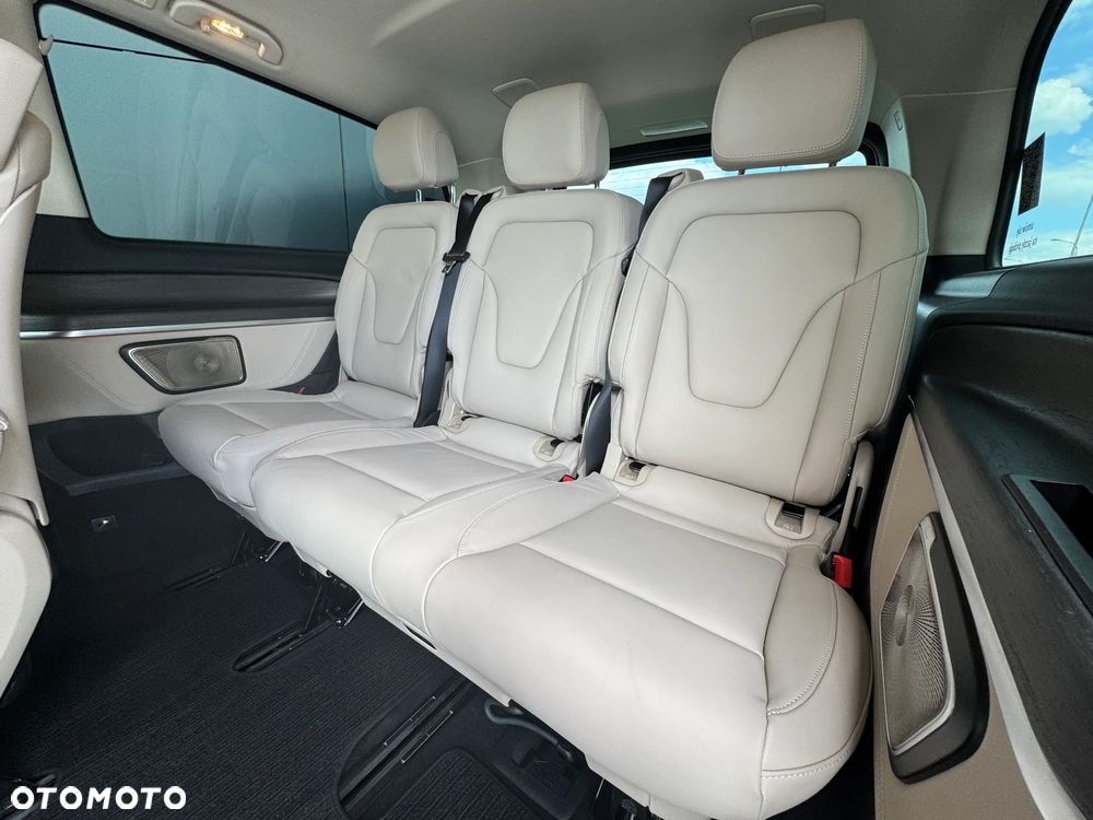 Mercedes-Benz Klasa V 300 d 4-Matic 9G-Tronic Exclusive (ekstra d³) - 19