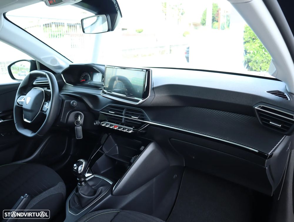 Peugeot 208 1.2 PureTech Active - 5