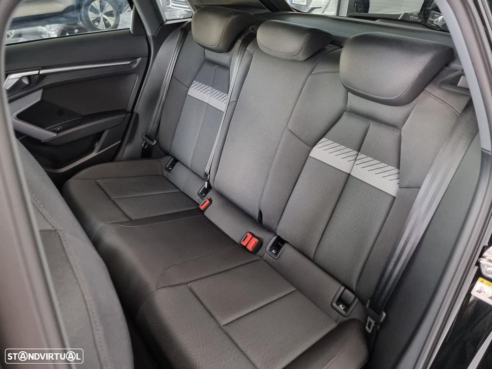 Audi A3 Sportback 30 TFSI Advanced - 17