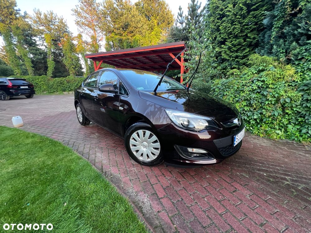 Opel Astra - 1