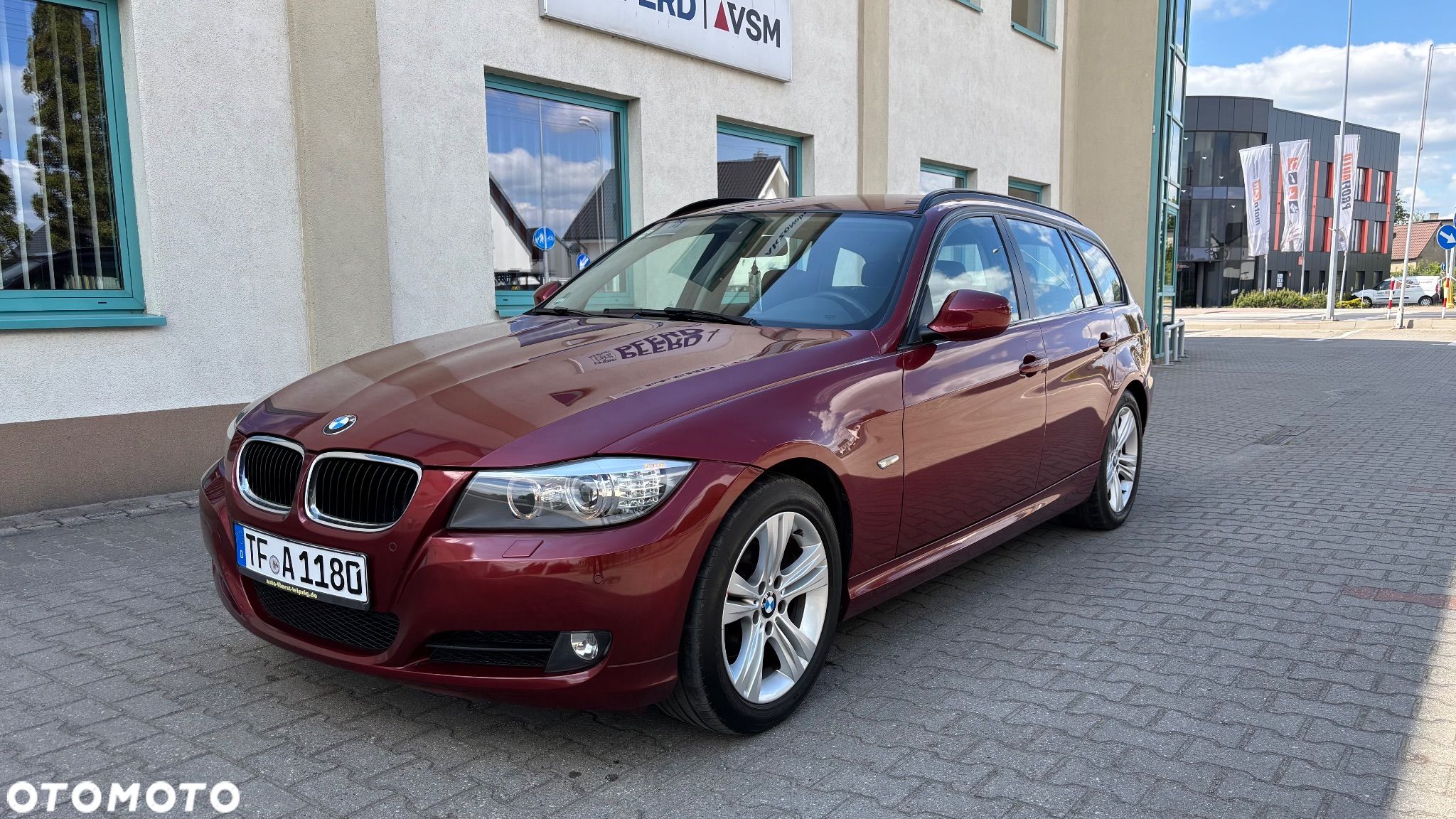 BMW Seria 3 318i Touring Edition Exclusive - 1