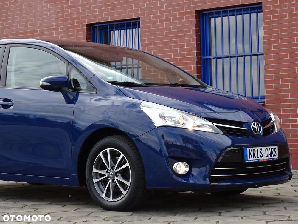 Toyota Verso 1.6 D-4D Prestige - 15
