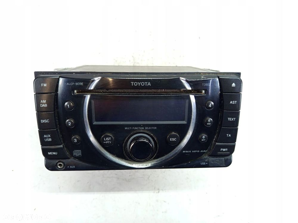 RADIO FABRYCZNE CD AUX USB TOYOTA HILUX VII PZ476-00212-A0 - 1
