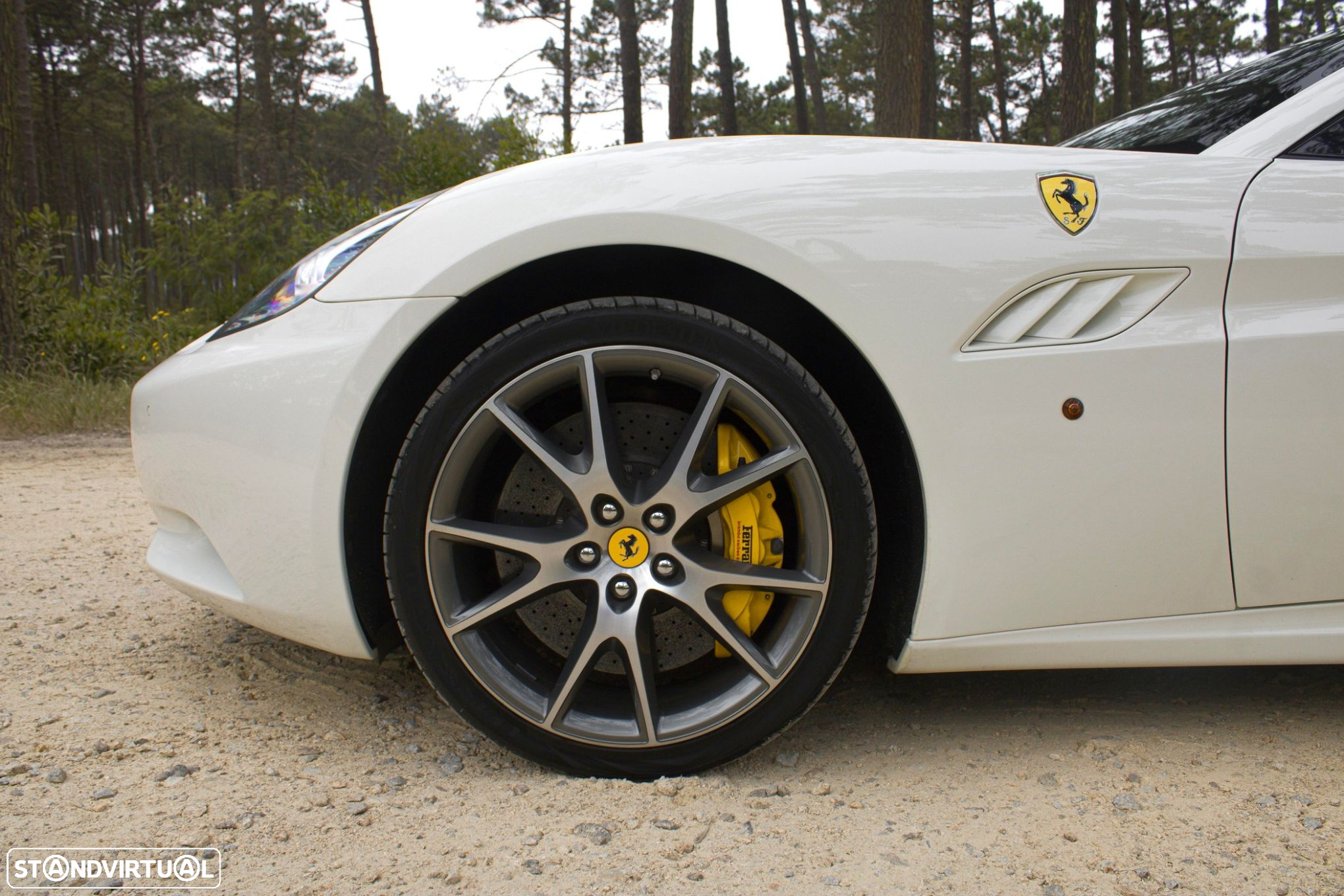 Ferrari California - 9
