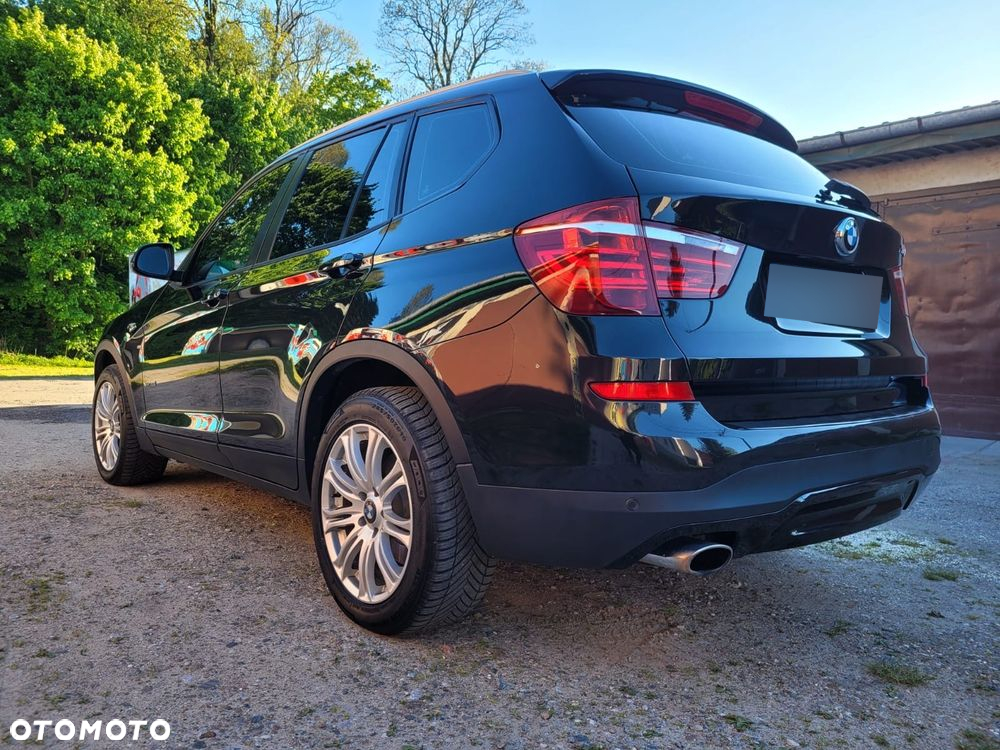BMW X3 xDrive20d Advantage - 21