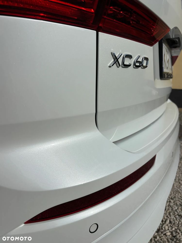 Volvo XC 60 B5 B Geartronic Momentum Pro - 28