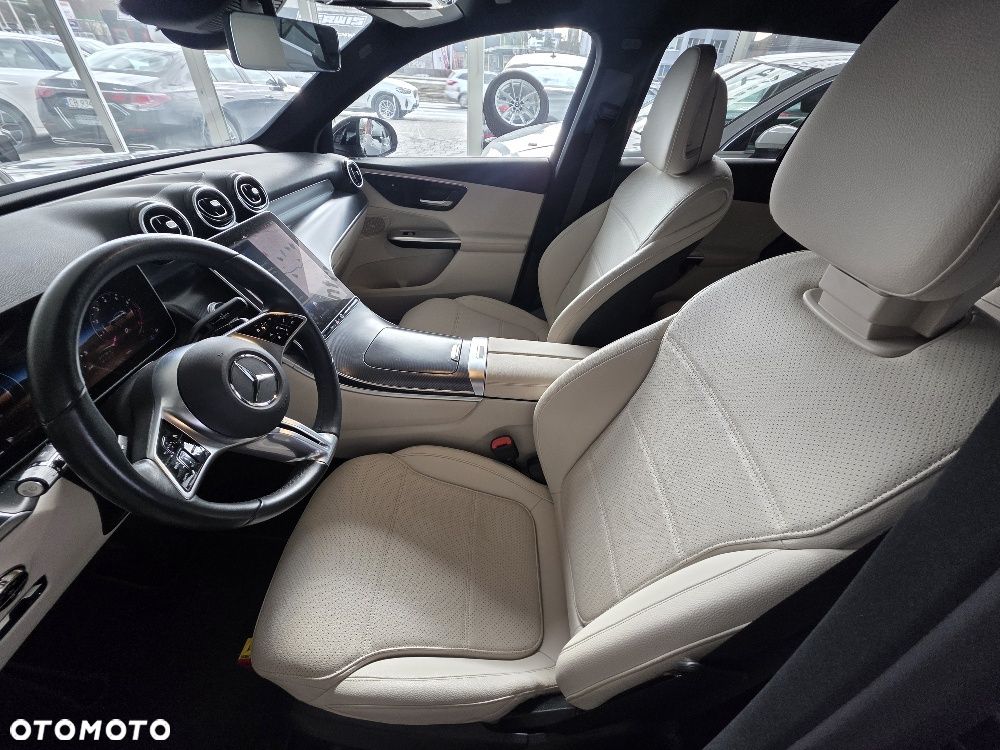 Mercedes-Benz GLC 200 mHEV 4-Matic AMG Line - 3