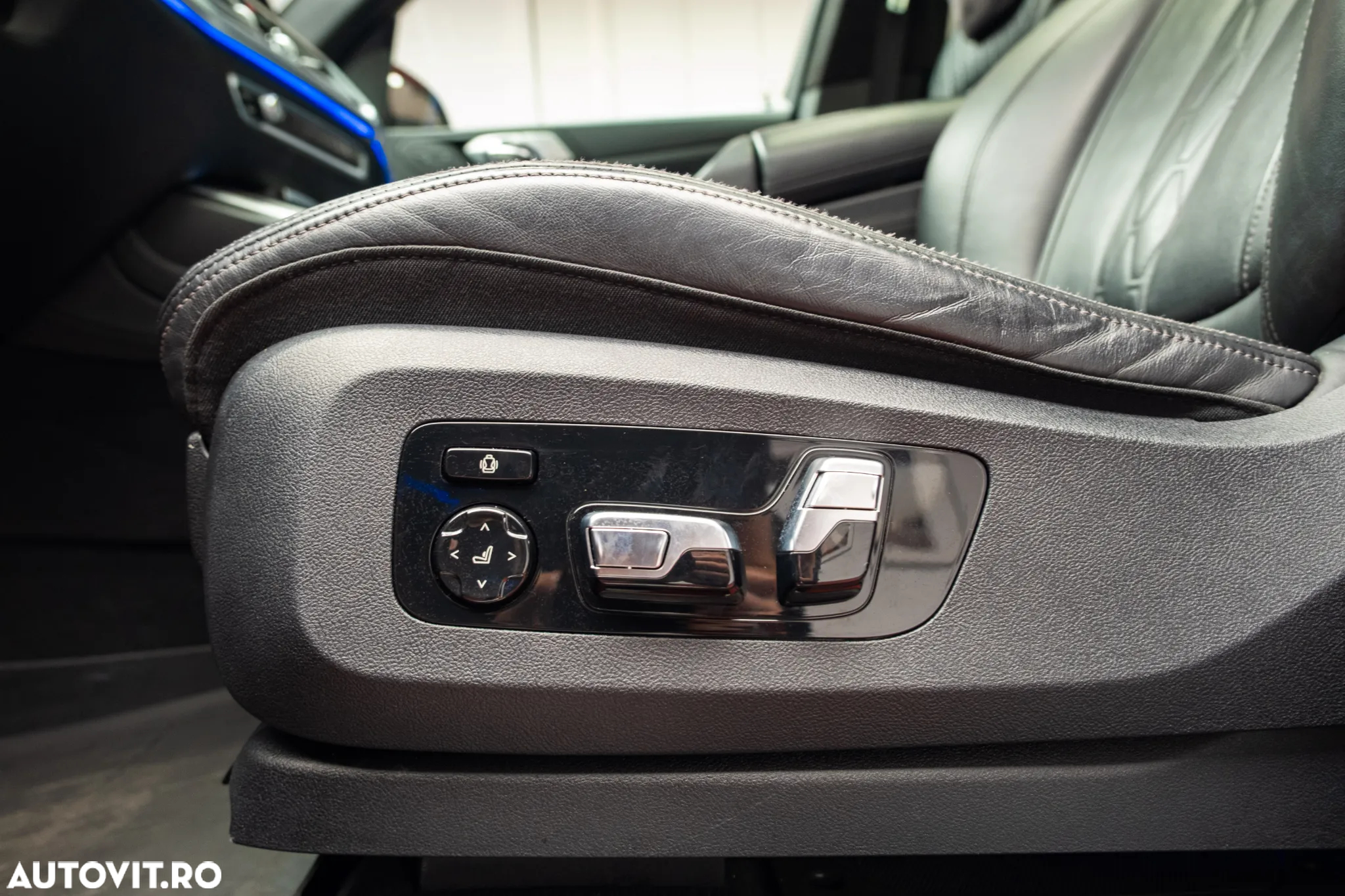 BMW X7 xDrive40i - 31