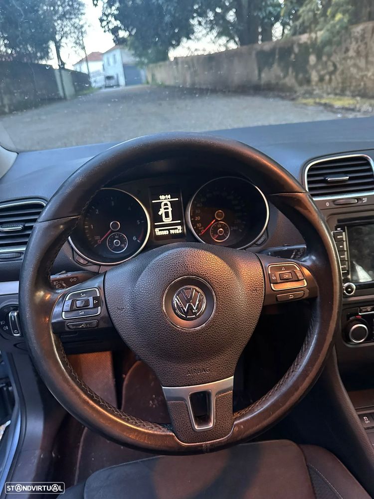 VW Golf - 6