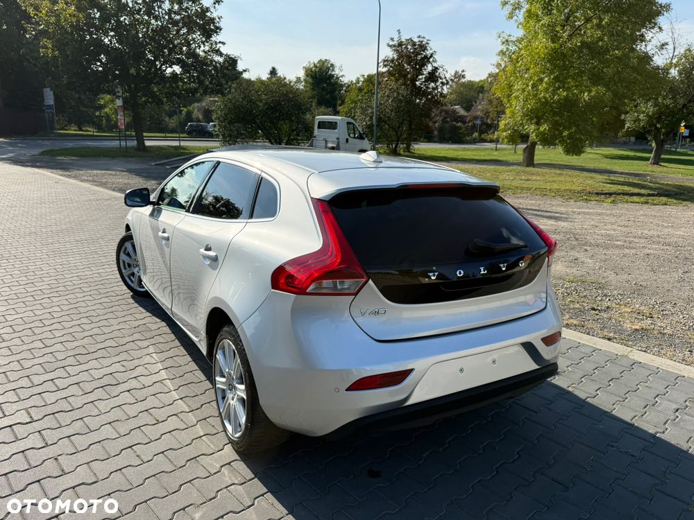 Volvo V40 D2 Geartronic Inscription - 3