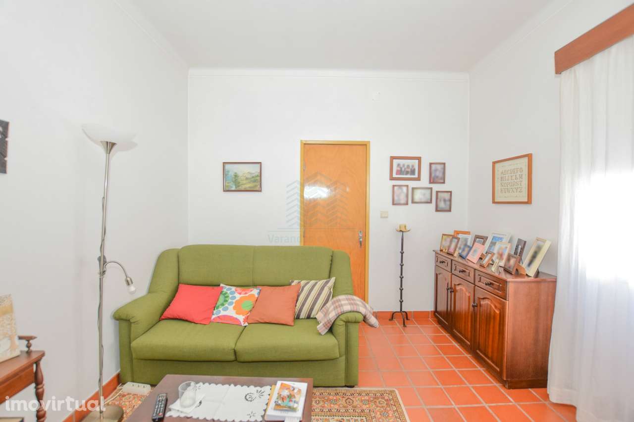 Moradia T3 com Anexos, Garagem e Terreno no Casal da Pinheira - Grande imagem: 2/60