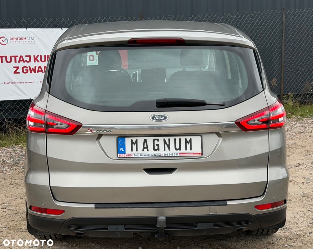 Ford S-Max - 31