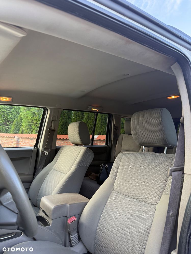 Jeep Commander 3.7 V6 - 13
