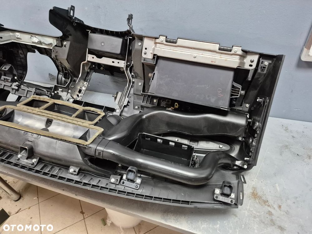 Kokpit Deska Rozdzielcza Kompletna Mitsubishi Outlander I - 10