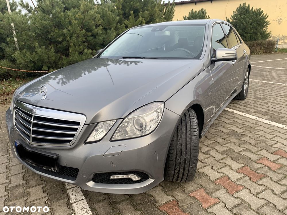 Mercedes-Benz Klasa E 350 CDI BlueEff Avantgarde - 1