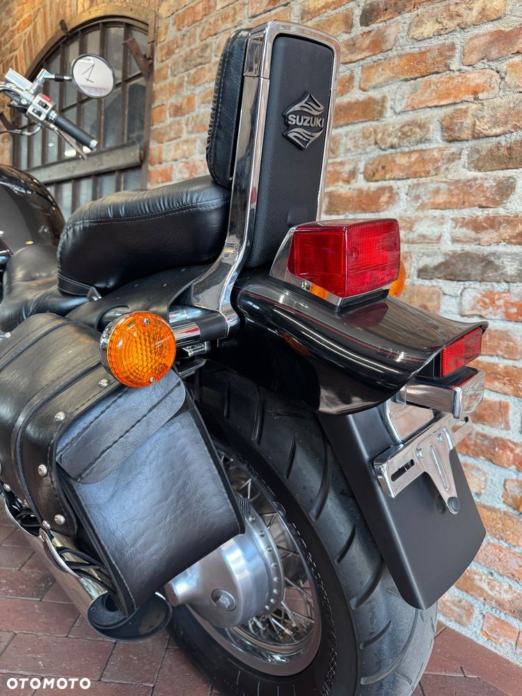 Suzuki Intruder - 20