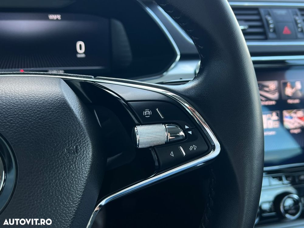 Skoda Superb 2.0 TDI DSG Ambition - 26
