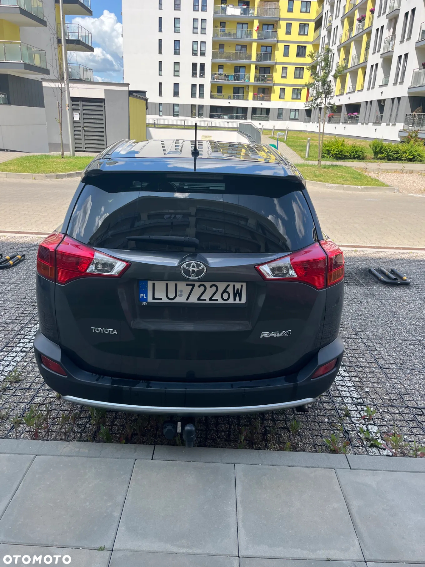 Toyota RAV4 2.0 D-4D Premium 4x2 - 7