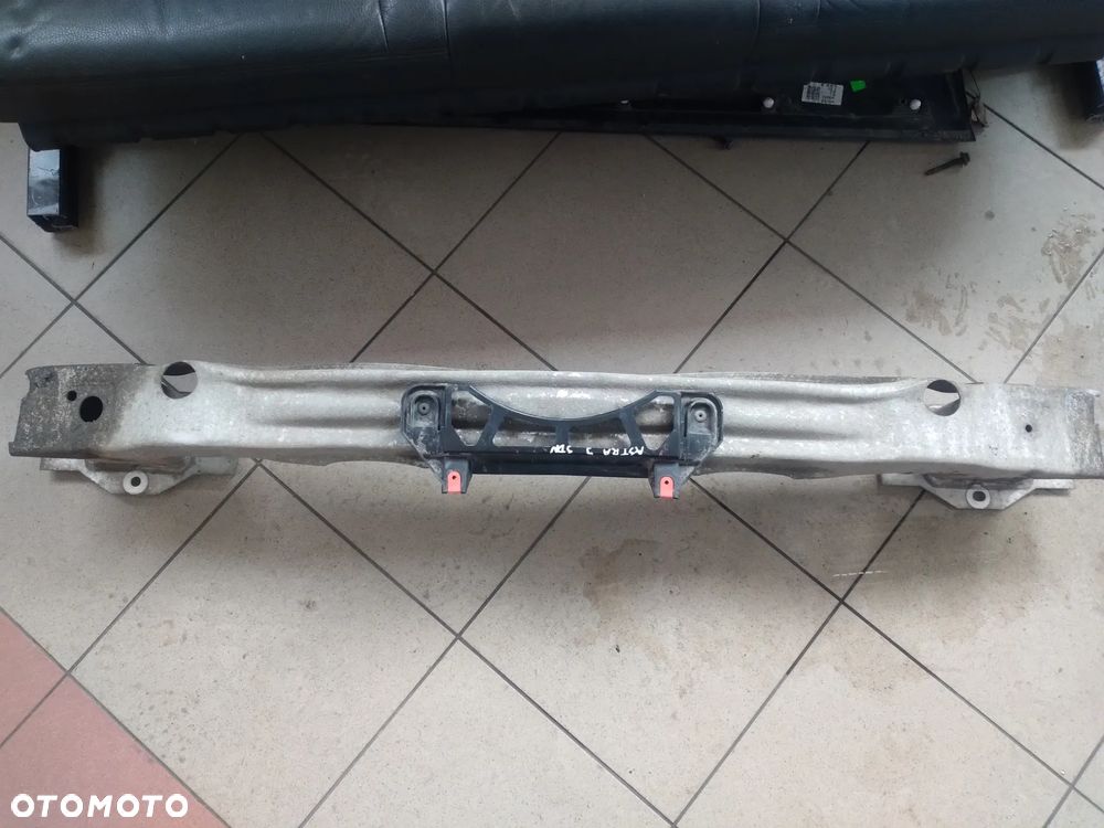 Opel Astra J Sedan Belka Wzmocnienie Zderzaka Tył - 1