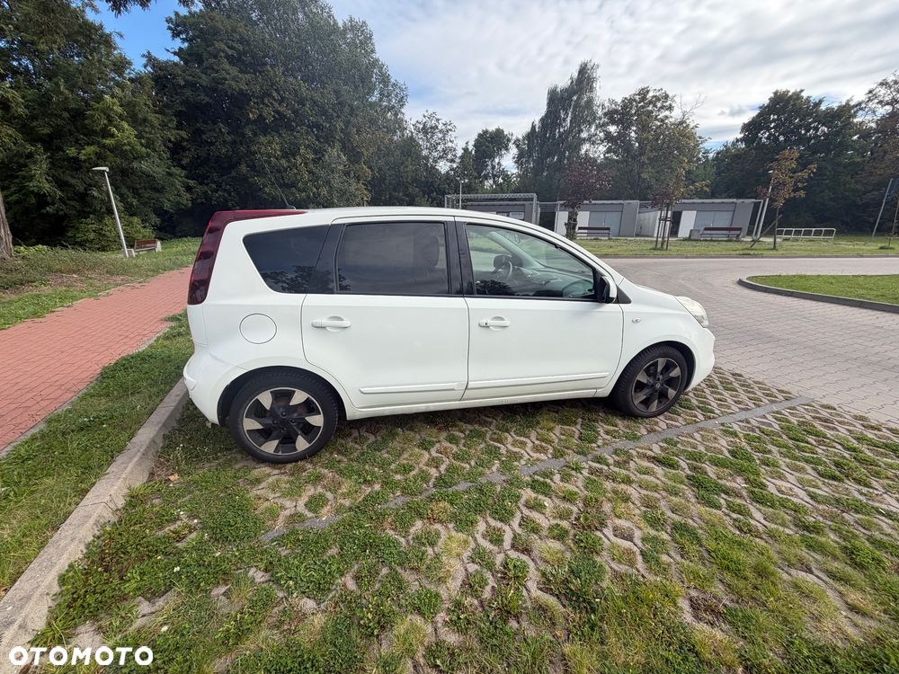 Nissan Note - 8