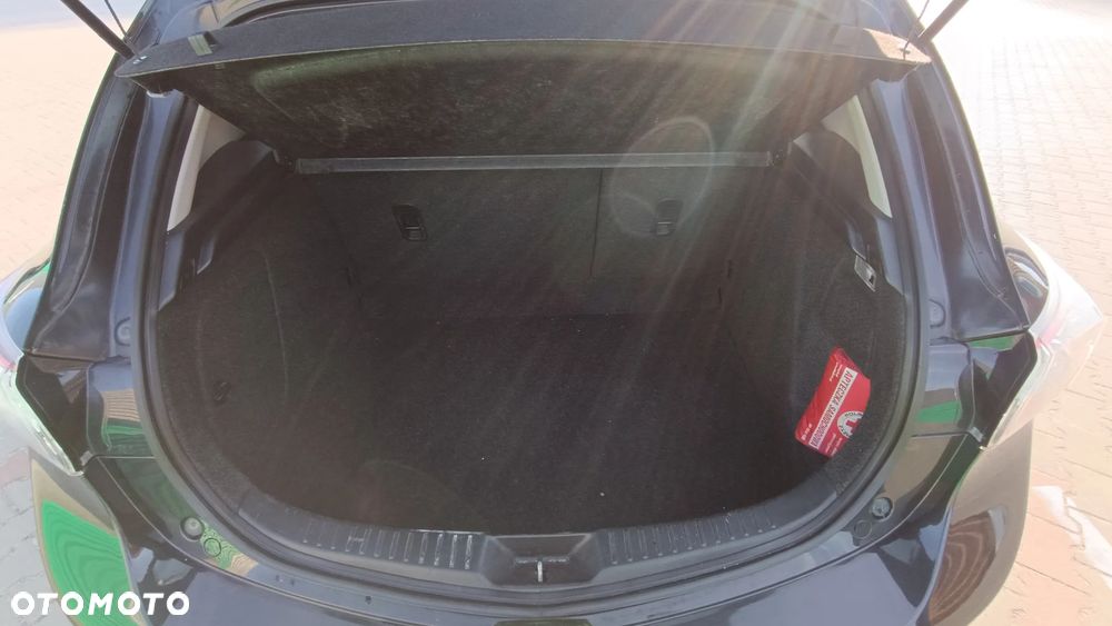 Mazda 3 1.6 16V Exclusive - 10