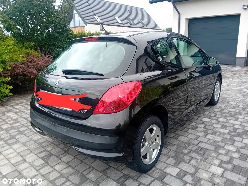 Peugeot 207 - 4
