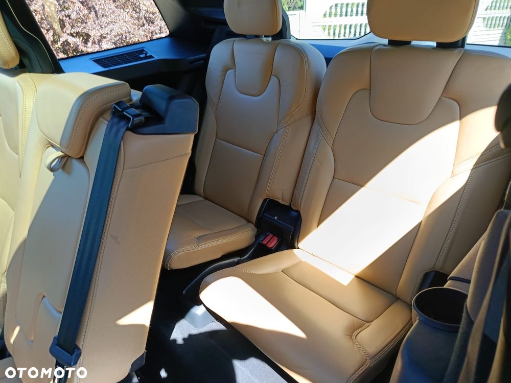 Volvo XC 90 D5 AWD Inscription 7os - 33