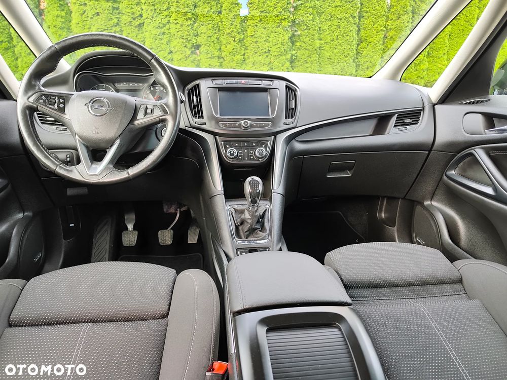 Opel Zafira 2.0 D (CDTI ecoFLEX) Start/Stop Innovation - 29