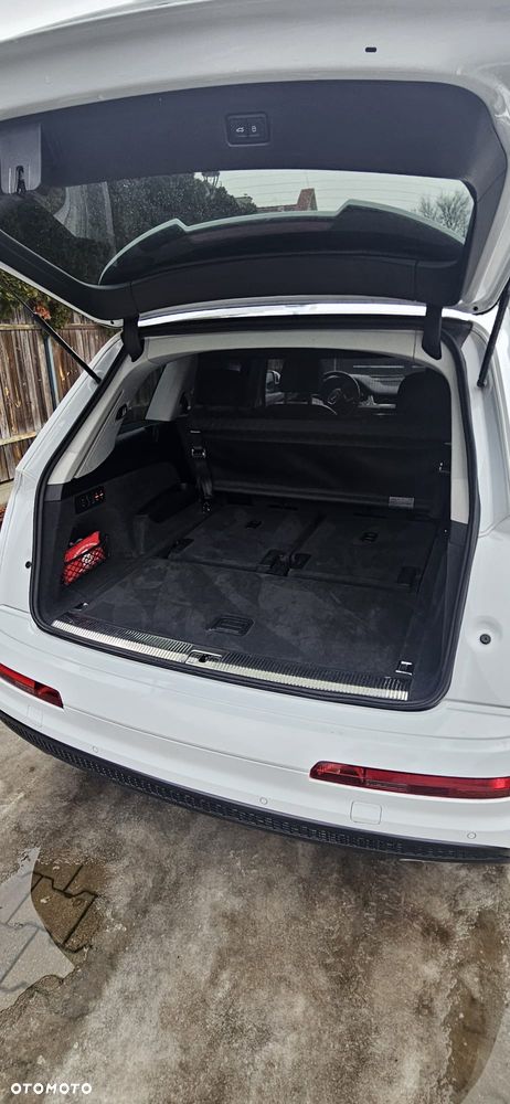 Audi Q7 - 25