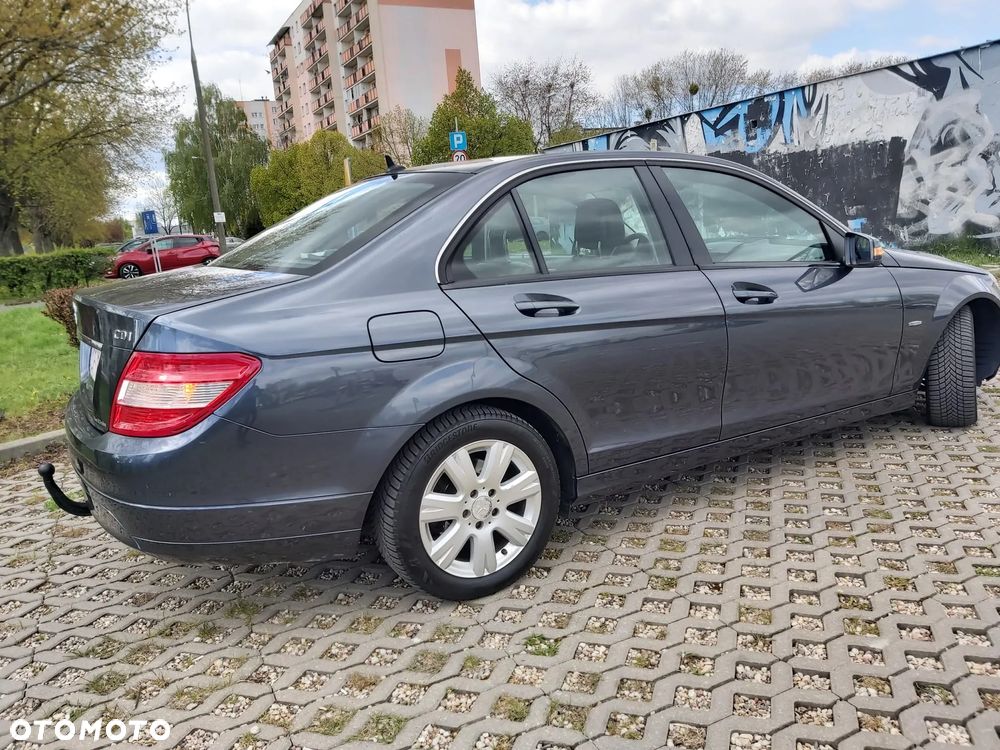 Mercedes-Benz Klasa C 200 CDI BlueEff Avantgarde - 34