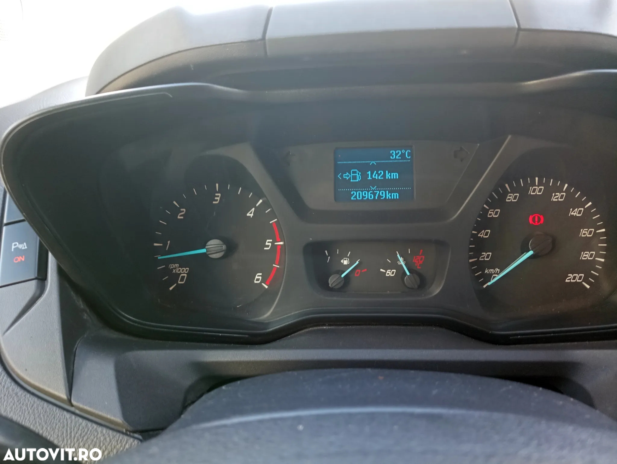 Ford Transit Custom - 26