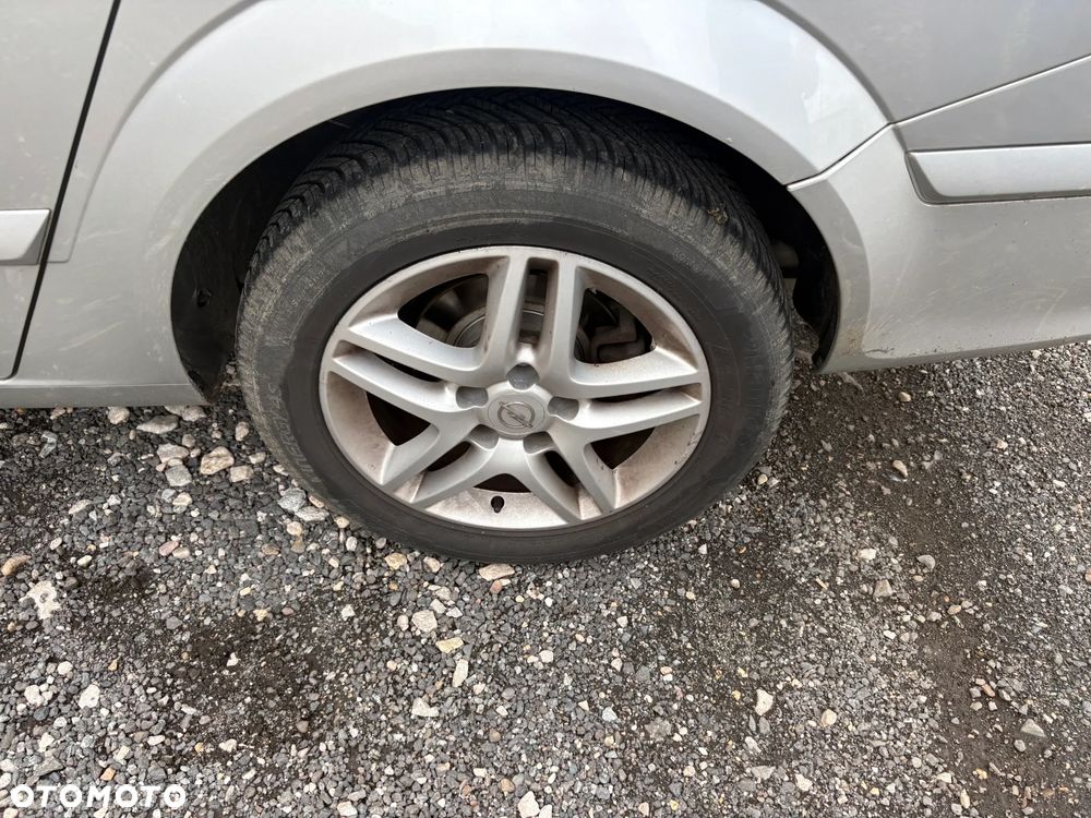 Opel Astra III 1.8 Cosmo - 10