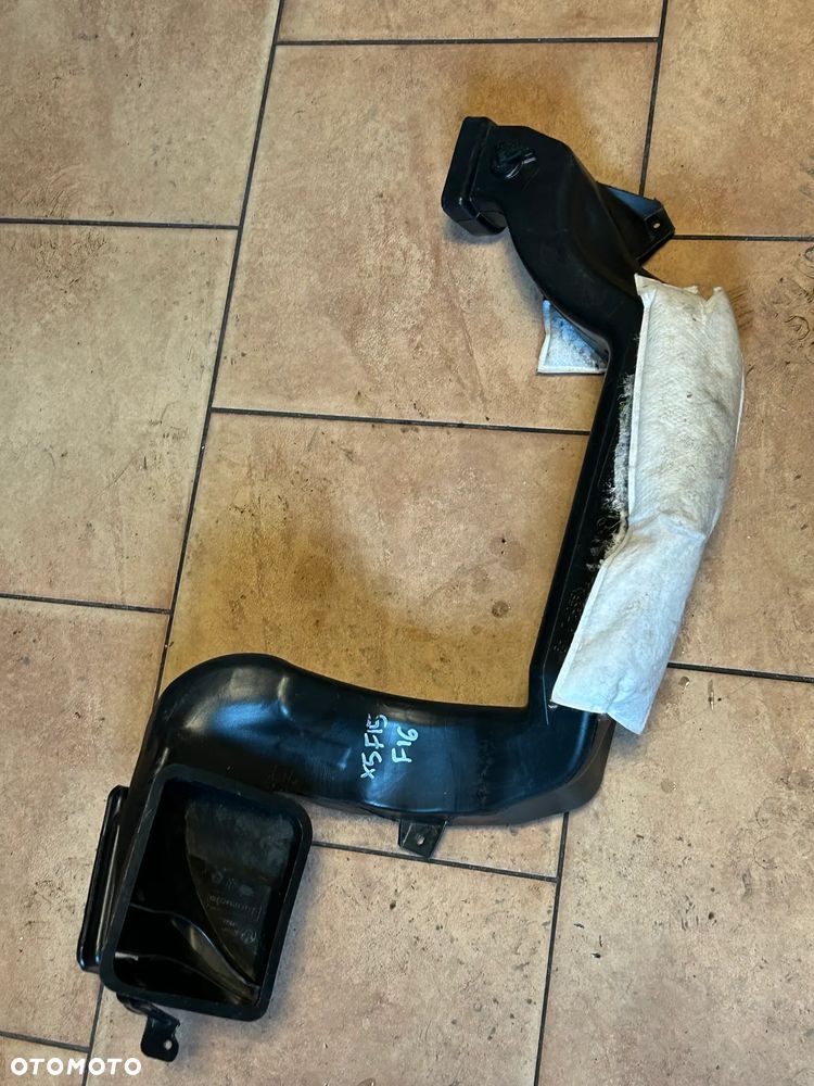 KANAŁ DOLOT POWIETRZA KONSOLI BMW X5 E70 9258254 - 1