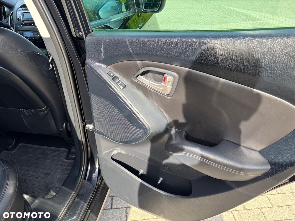 Hyundai ix35 - 25