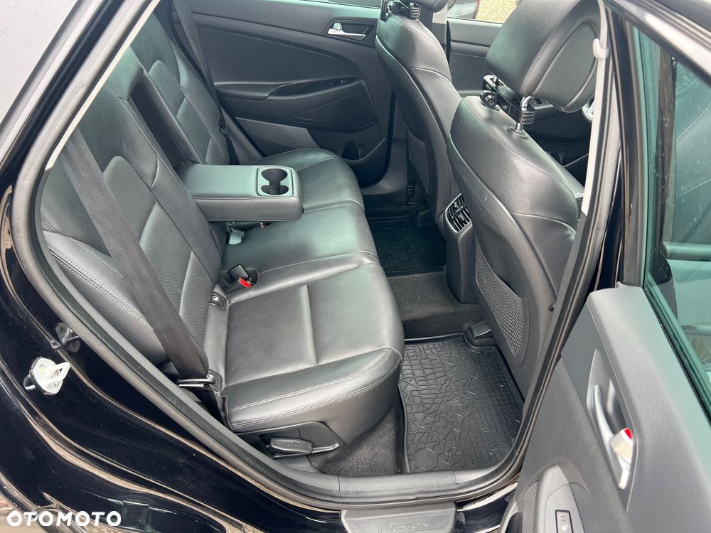 Hyundai Tucson blue 1.7 CRDi 2WD Advantage - 25