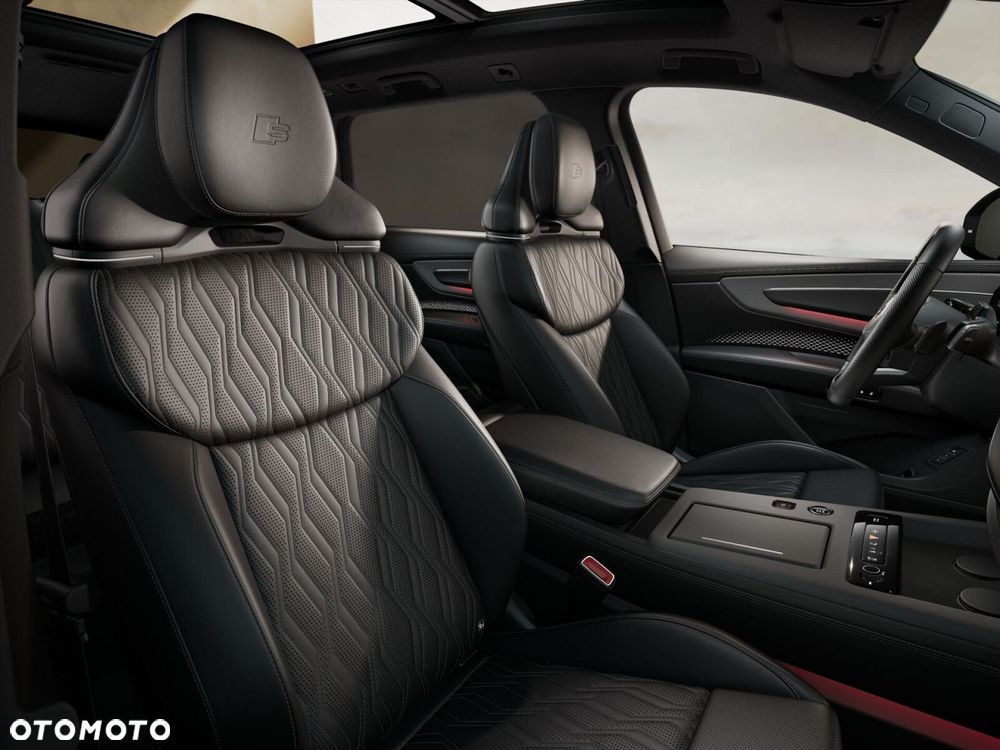 Audi Q9 - 9