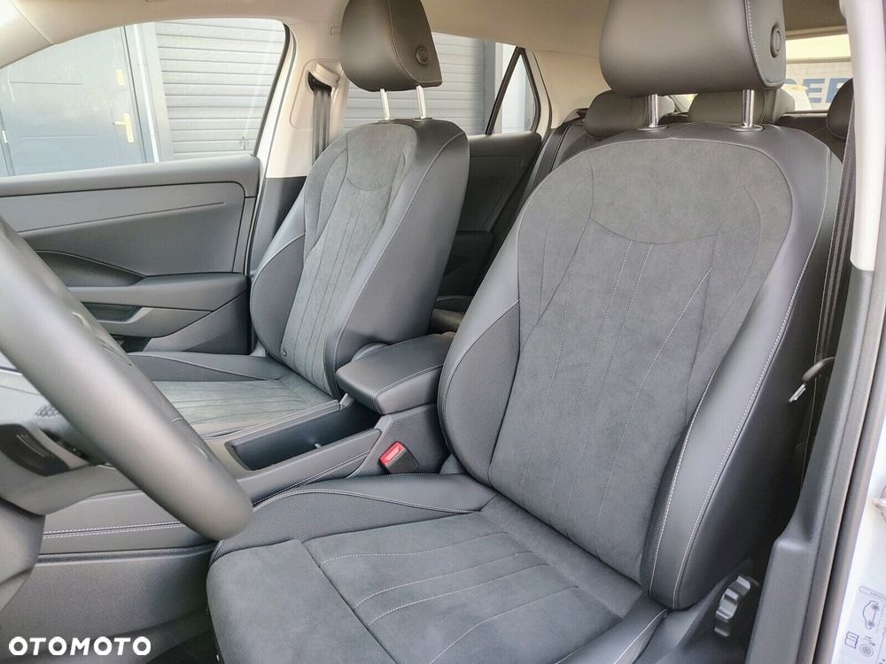 Volkswagen T-Roc 1.5 eTSI Style DSG - 16