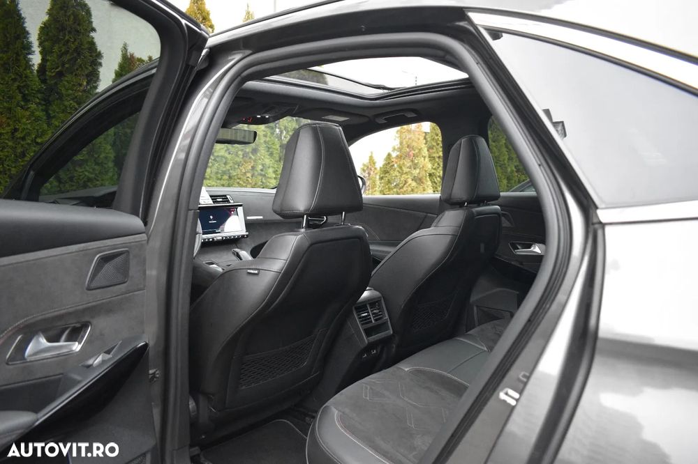 DS Automobiles DS 7 Crossback - 15