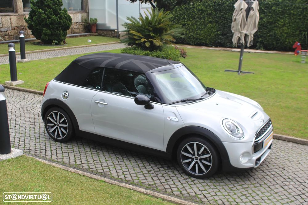 MINI Cabrio Cooper SD Auto Desportiva - 12