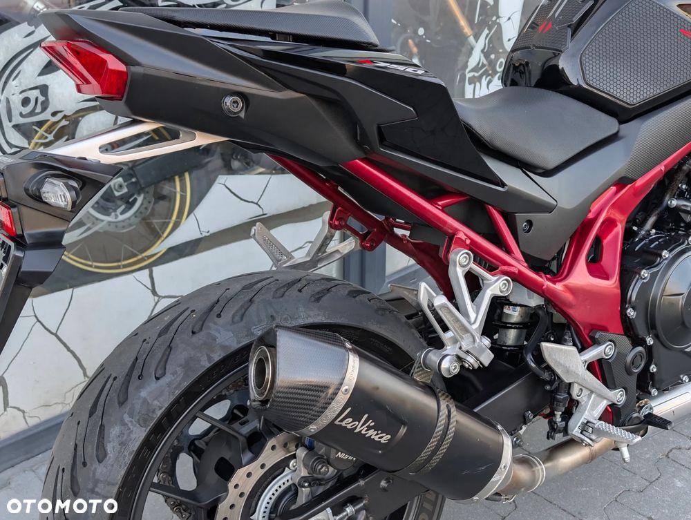 Honda CB - 17