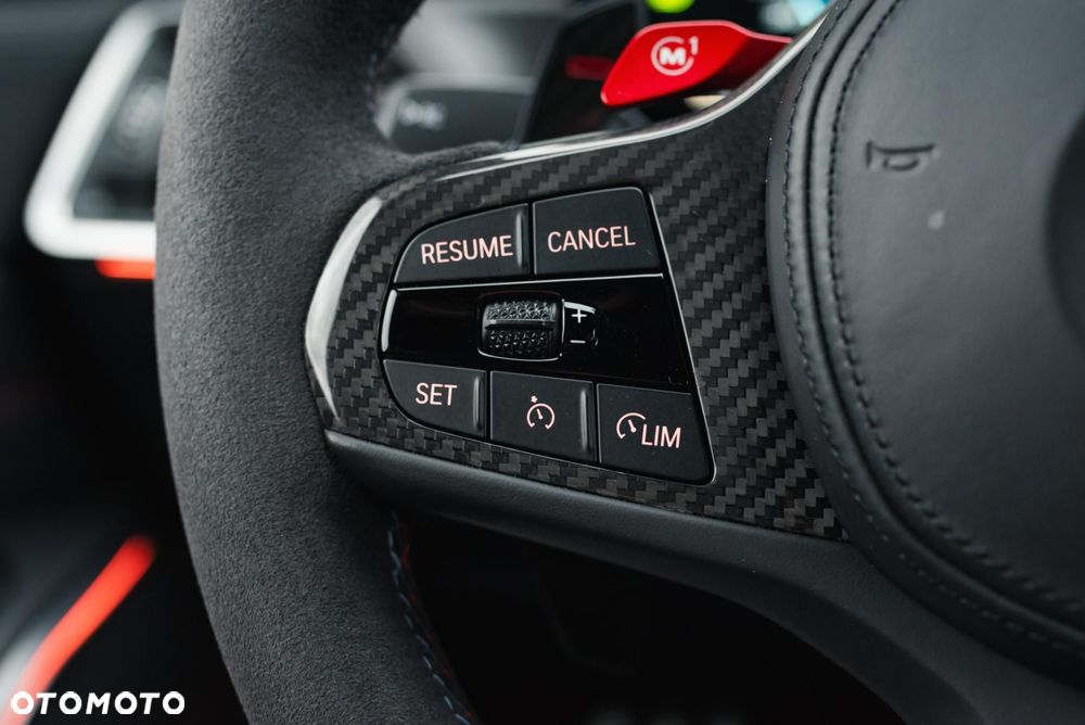 BMW M3 CS xDrive sport - 27