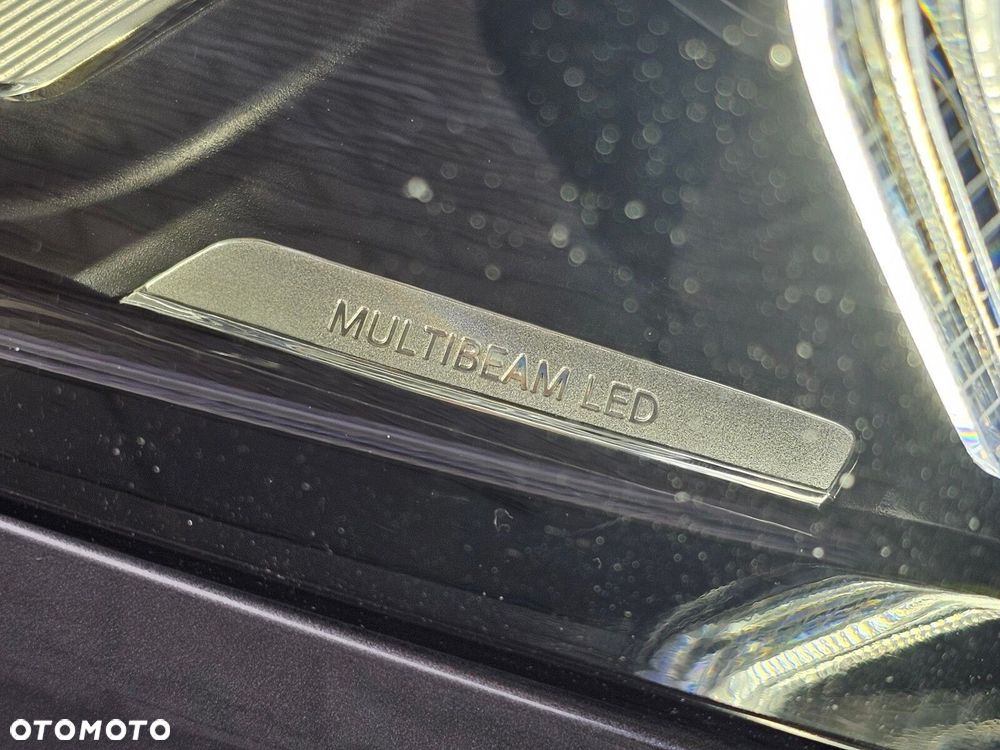 Mercedes-Benz GLE - 40